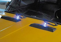 Светящаяся струя омывателя лобового стекла