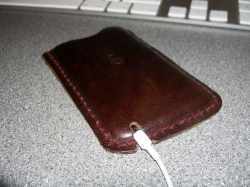 Кожанный чехол для мобильных устройств своими руками