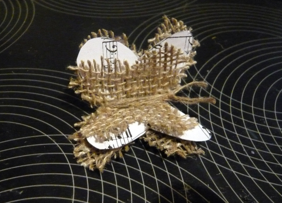 Винтажные бабочки из мешковины Винтажные бабочки из мешковины