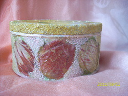 Декор жестяной банки. Весенние цветы