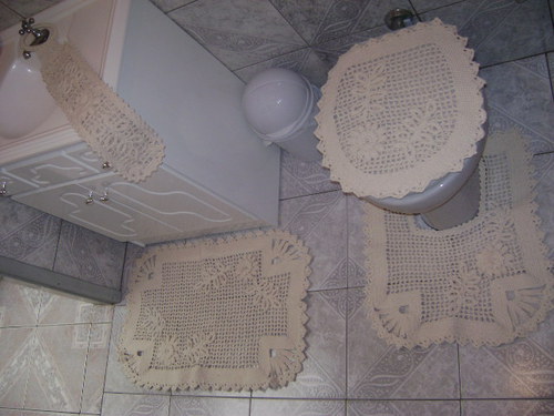 Подборка вязанных комплектов для ванной Подборка вязанных комплектов для ванной