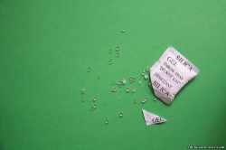 Как сделать силикагель в
домашних условиях.</p>
<p> 